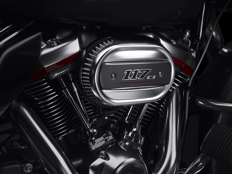 2020 Harley-Davidson CVO™ Street Glide® in Greenville, South Carolina - Photo 11