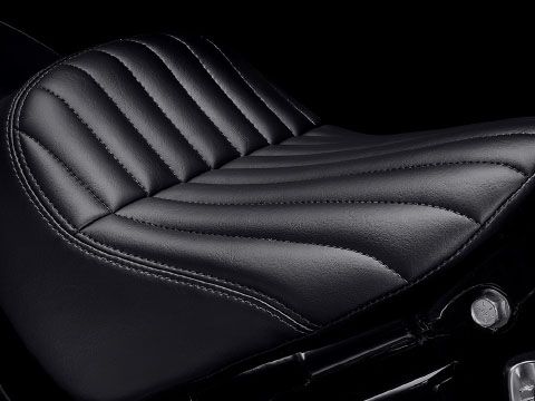 LOW-SLUNG TUCK-AND-ROLL SEAT