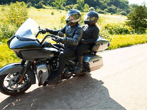 2021 Harley-Davidson Road Glide® Limited in Omaha, Nebraska - Photo 13