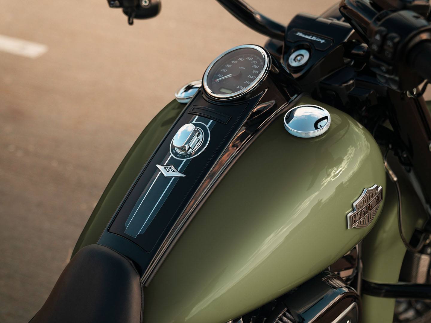 2021 Harley-Davidson Road King® Special in Loveland, Colorado - Photo 11