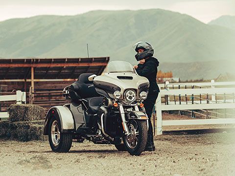 TWIN-COOLED MILWAUKEE-EIGHT 114