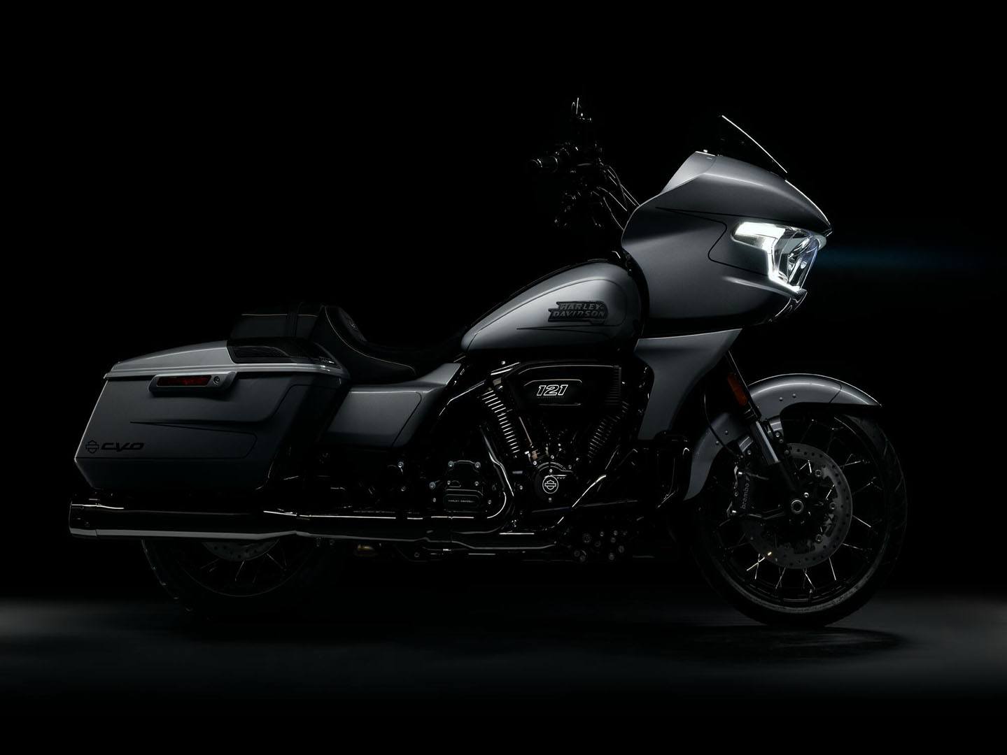2023 Harley-Davidson CVO™ Road Glide® in Scott, Louisiana - Photo 4