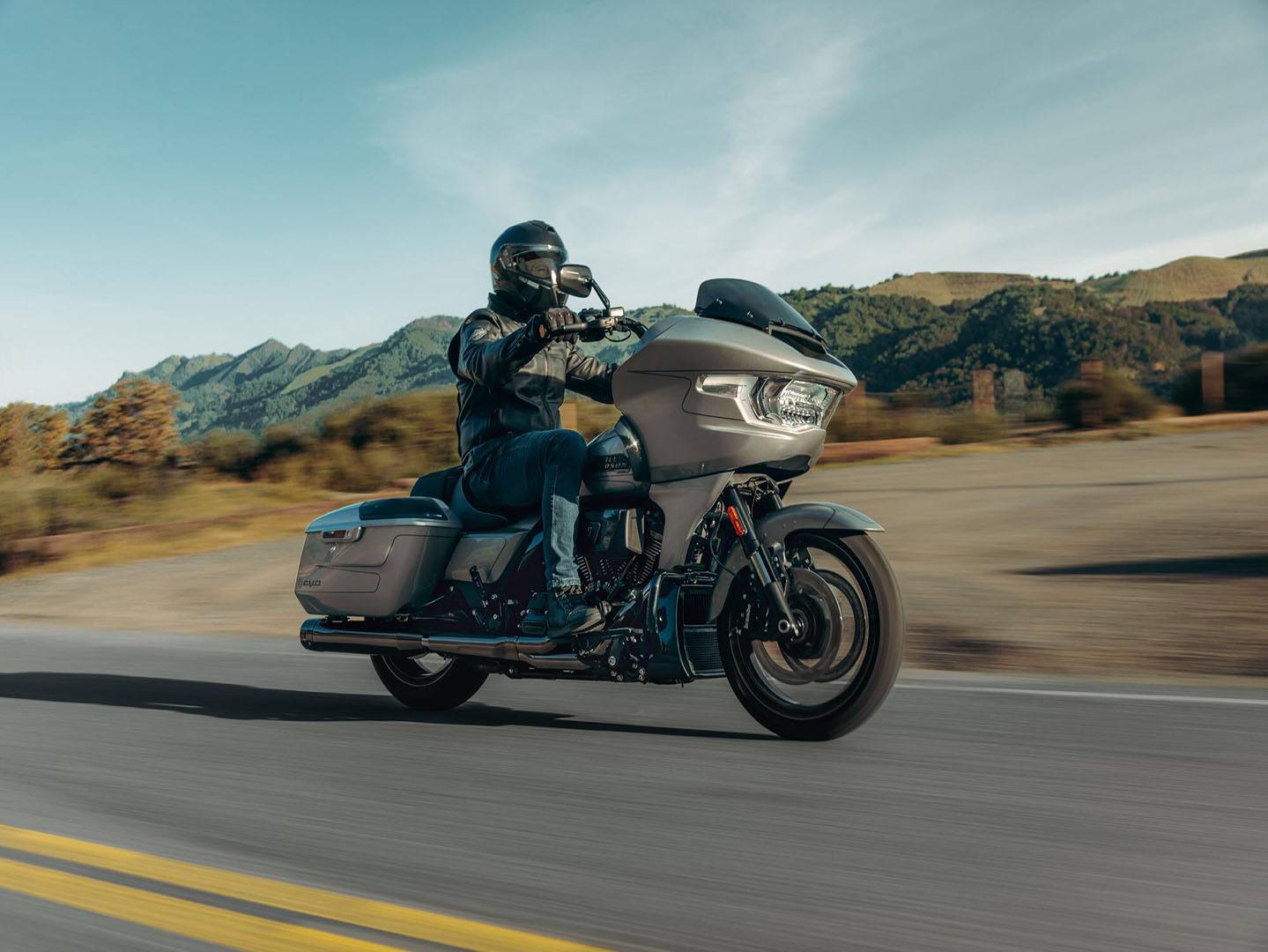 2023 Harley-Davidson CVO™ Road Glide® in Scott, Louisiana - Photo 5