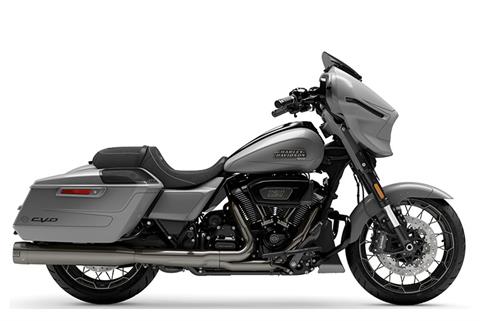 2023 Harley-Davidson CVO™ Street Glide® in Slidell, Louisiana - Photo 11