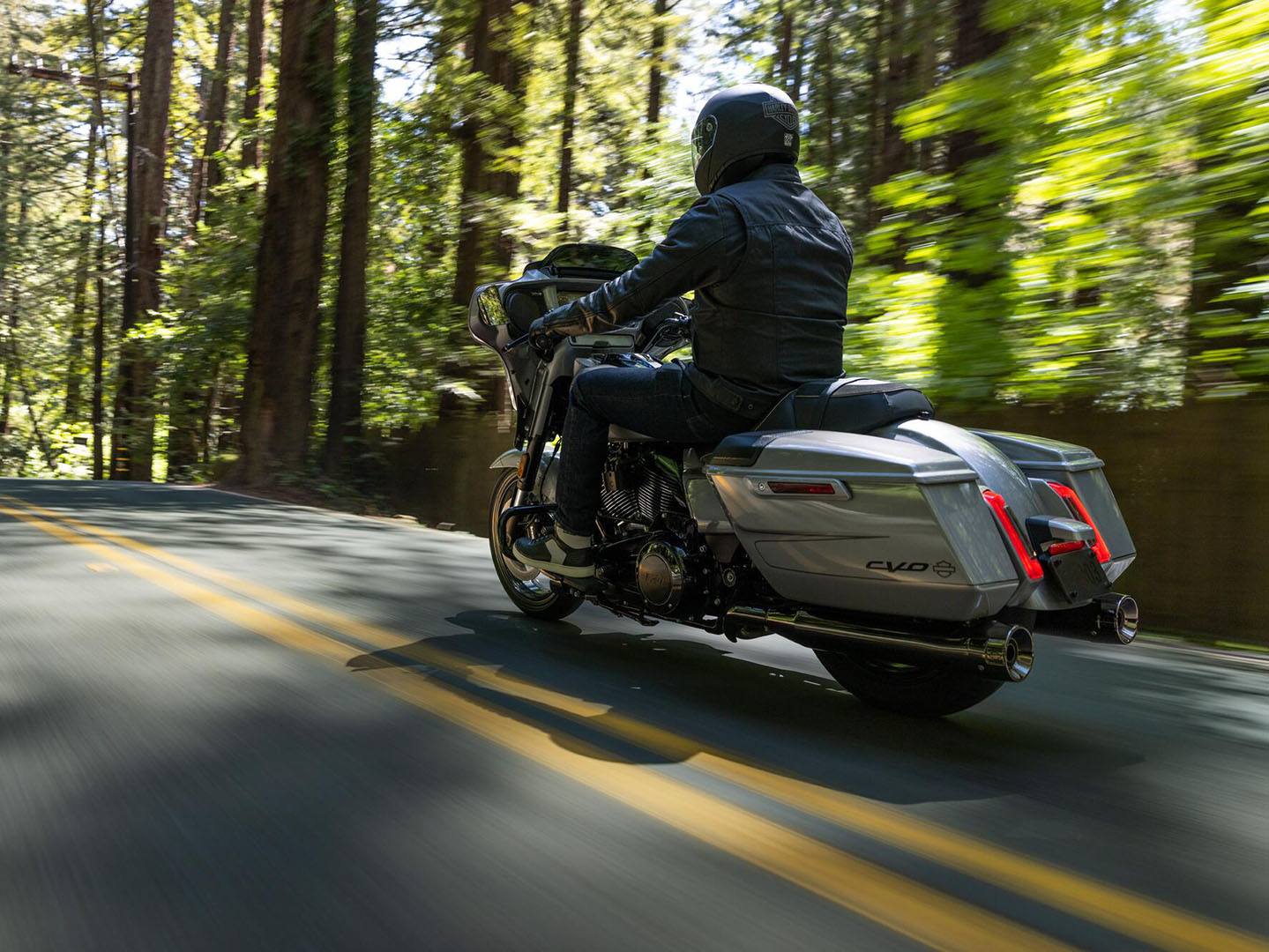 2023 Harley-Davidson CVO™ Street Glide® in Slidell, Louisiana - Photo 24