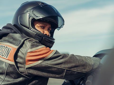 REFLEX™ LINKED BREMBO® BRAKES WITH STANDARD ABS