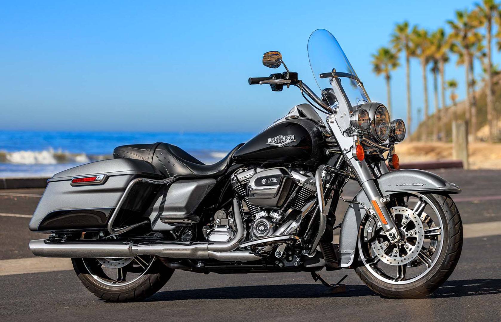 HARLEY DAVIDSON Men's 22 Stainless Steel シールドペンダント Harley-Davidson® Men's Stainless Steel Chain Bar & Shield