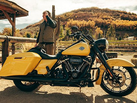 CUSTOM TOURING SILHOUETTE