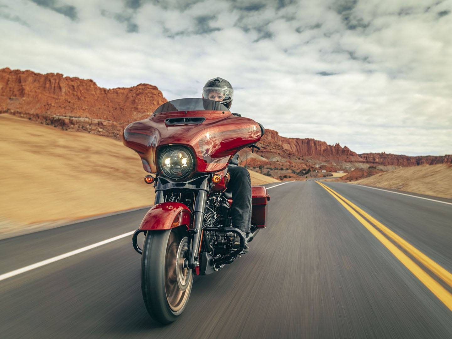 2023 Harley-Davidson Street Glide® Anniversary in Scott, Louisiana - Photo 4