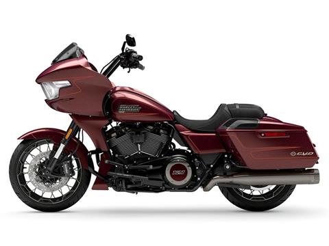 2024 Harley-Davidson CVO™ Road Glide® in Houston, Texas - Photo 2
