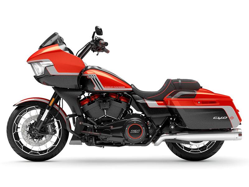 2024 Harley-Davidson CVO™ Road Glide® in Burlington, North Carolina - Photo 2