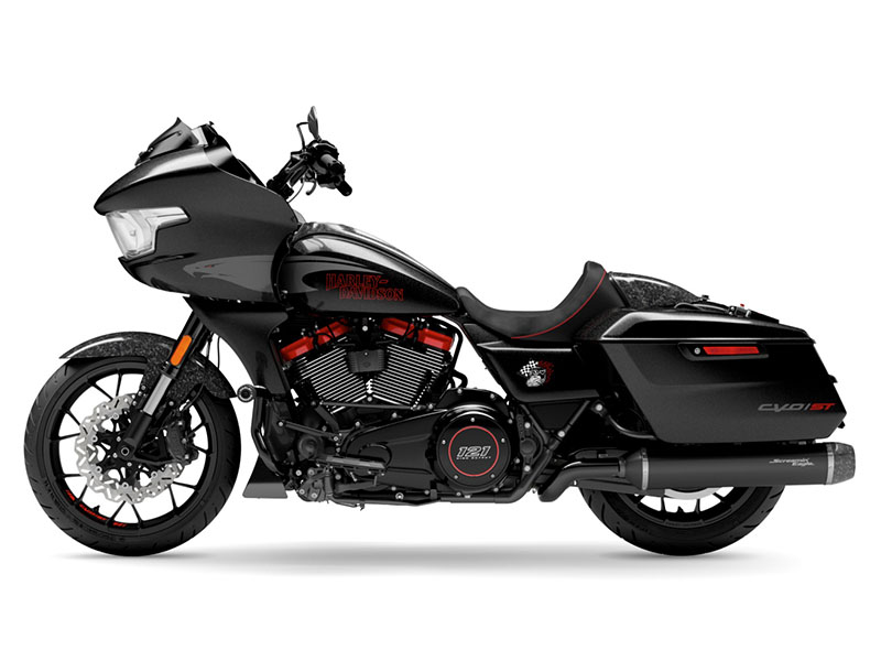 2024 Harley-Davidson CVO™ Road Glide® ST in Omaha, Nebraska - Photo 2