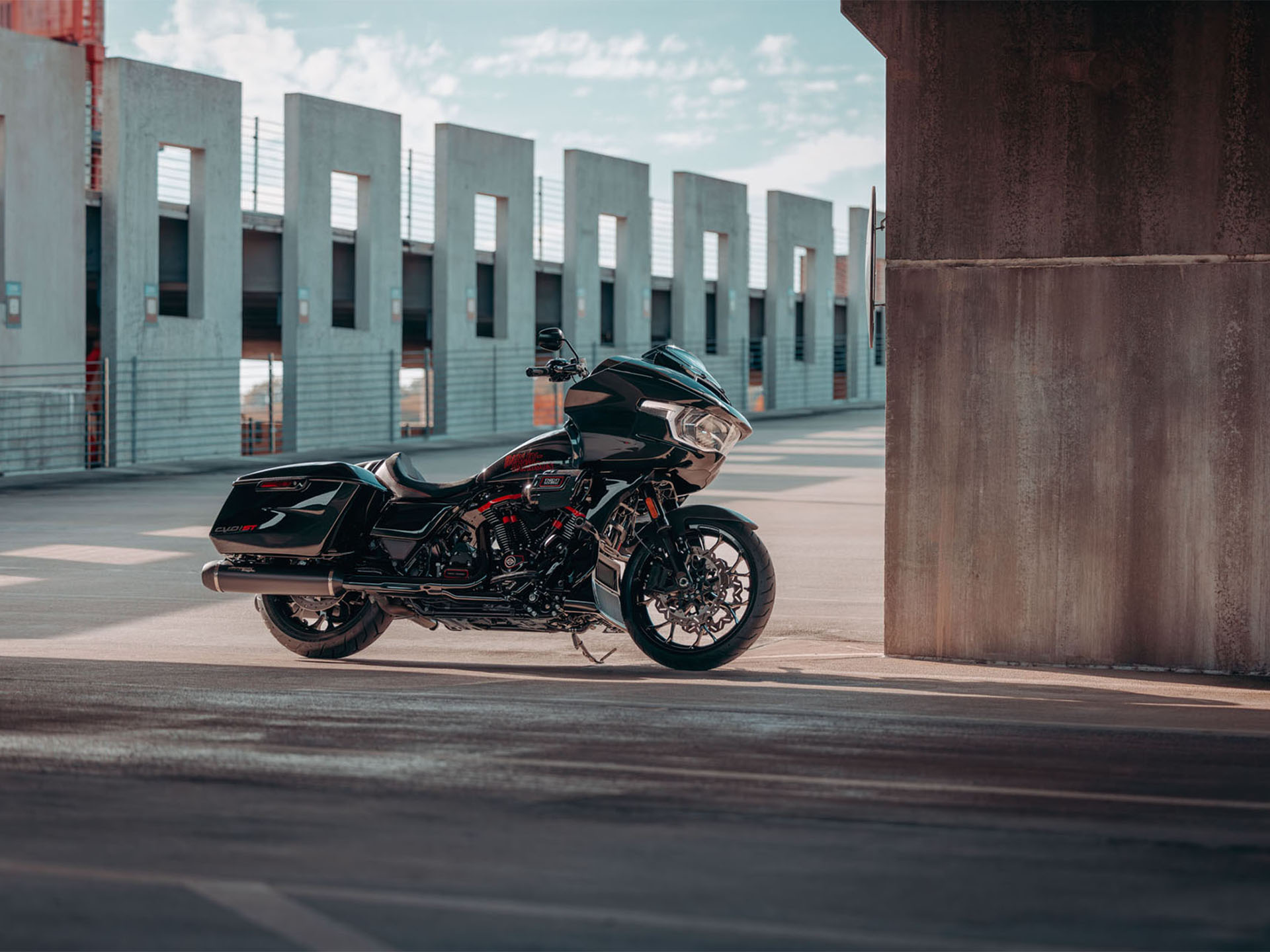 2024 Harley-Davidson CVO™ Road Glide® ST in Omaha, Nebraska - Photo 11