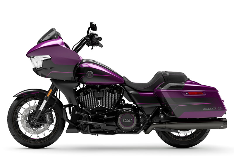2025 Harley-Davidson CVO™ Road Glide® in Pasadena, Texas - Photo 2