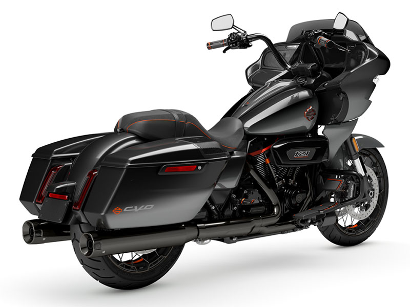 2025 Harley-Davidson CVO™ Road Glide® in Houston, Texas - Photo 6