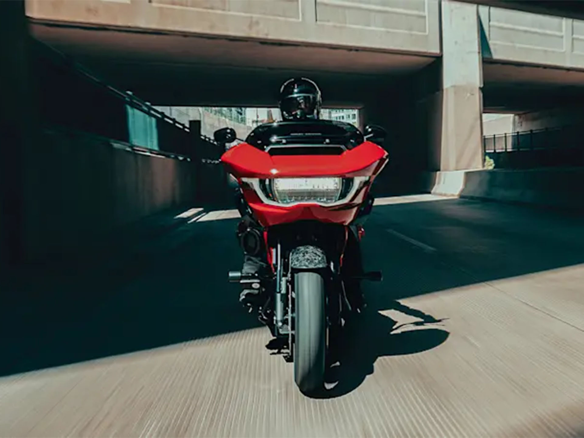 2025 Harley-Davidson CVO™ Road Glide® ST in Omaha, Nebraska - Photo 10