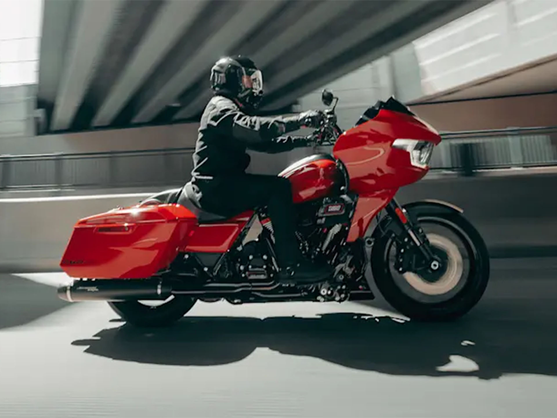 2025 Harley-Davidson CVO™ Road Glide® ST in Omaha, Nebraska - Photo 11