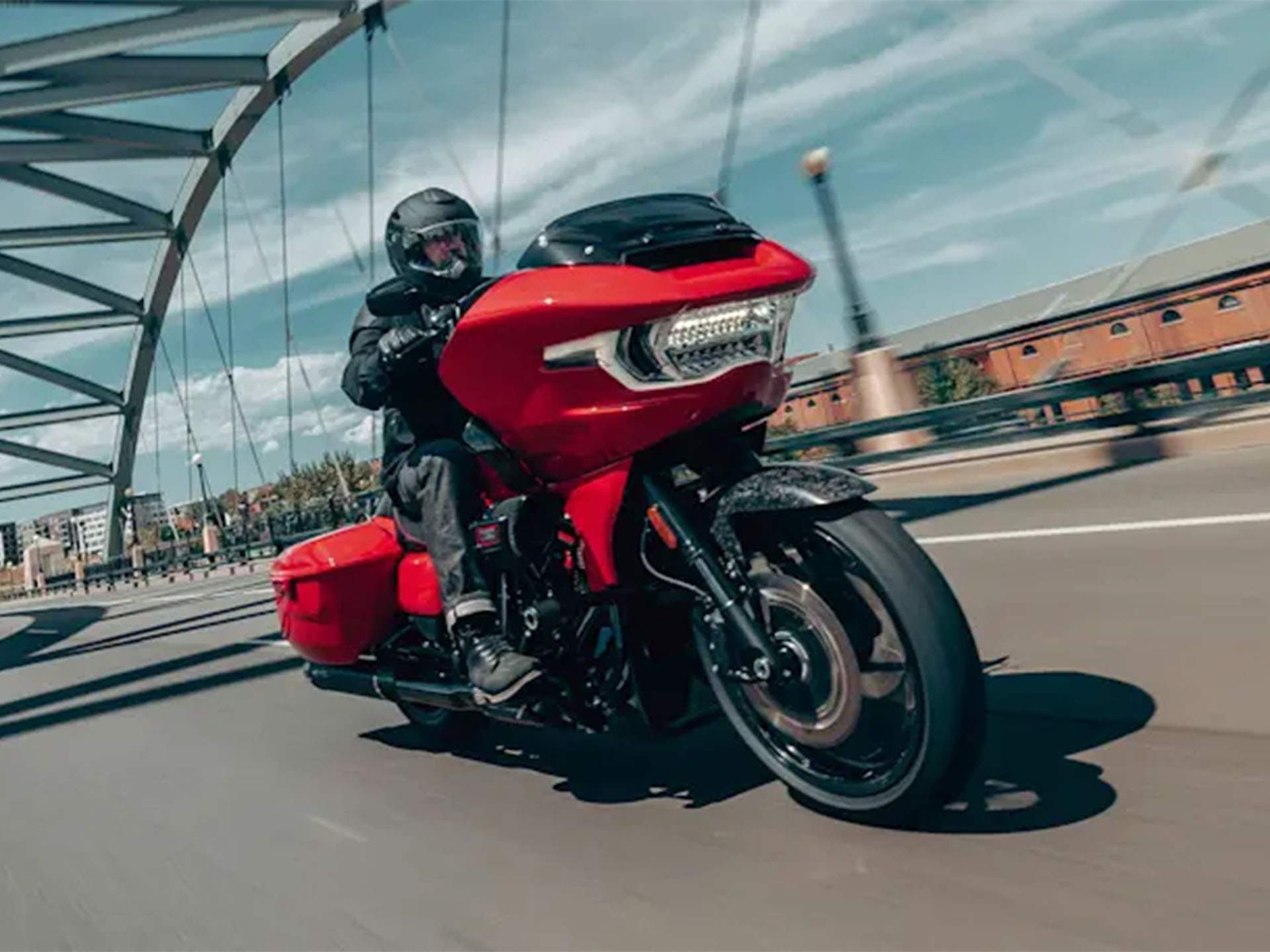 2025 Harley-Davidson CVO™ Road Glide® ST in Omaha, Nebraska - Photo 12
