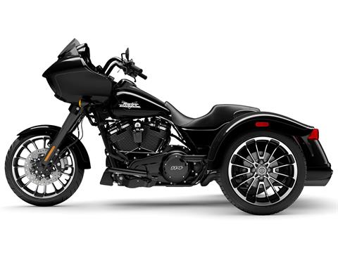 2025 Harley-Davidson Road Glide® 3 in Washington, Utah - Photo 2
