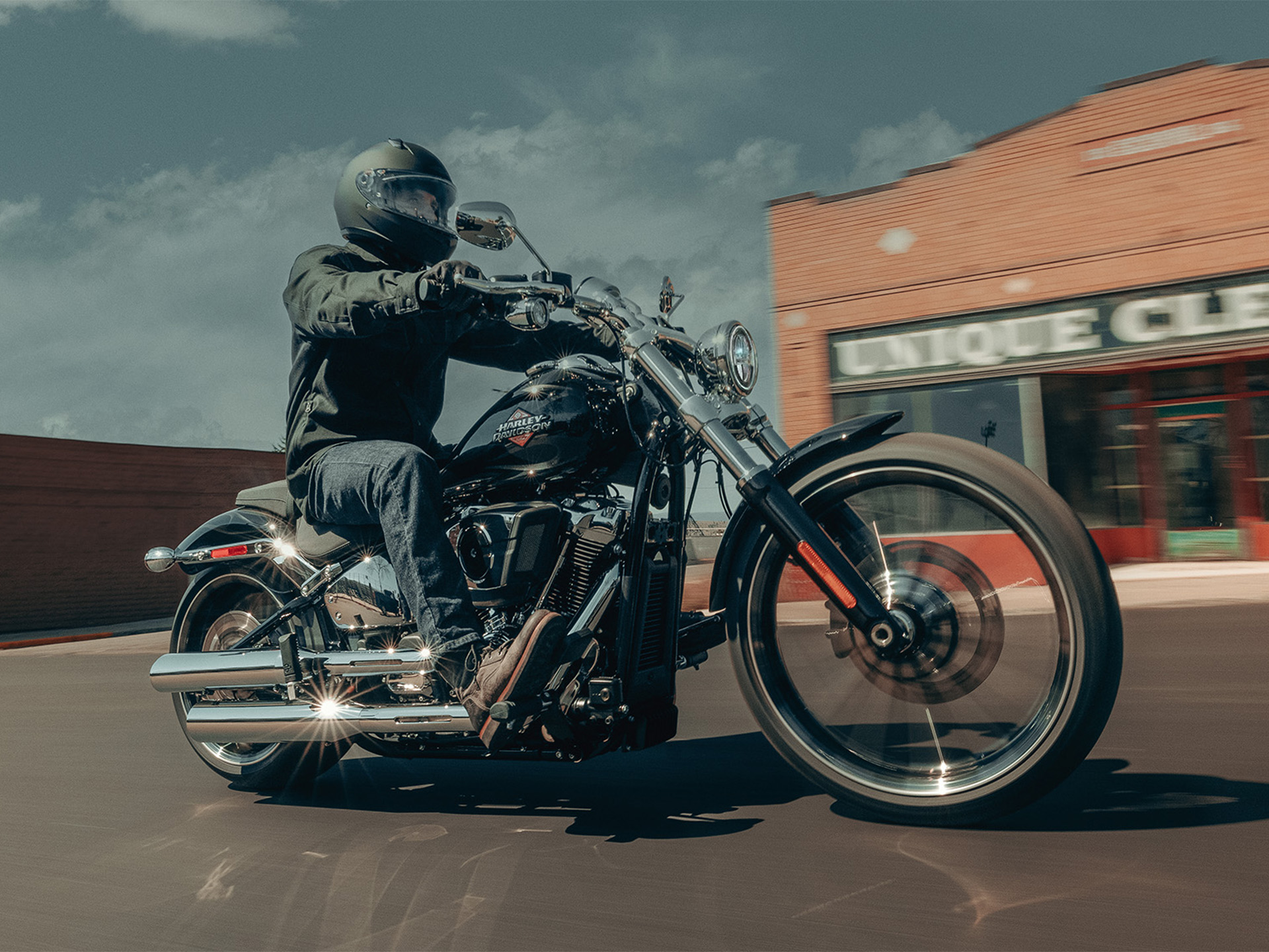 2025 Harley-Davidson Breakout® in Omaha, Nebraska