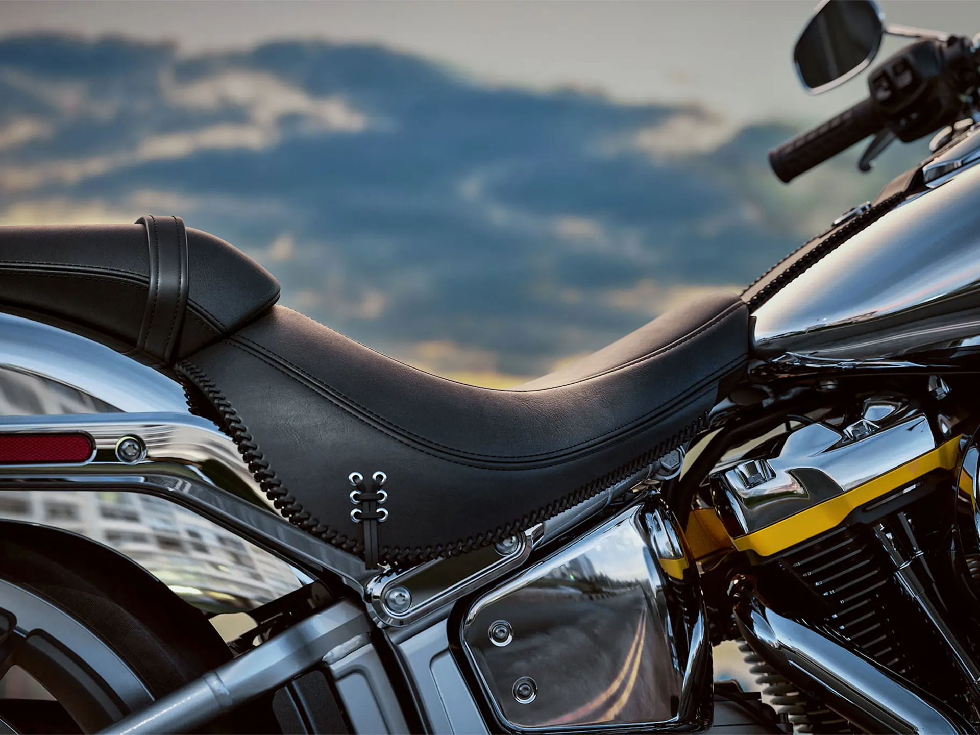 2025 Harley-Davidson Fat Boy® Gray Ghost in San Antonio, Texas - Photo 9