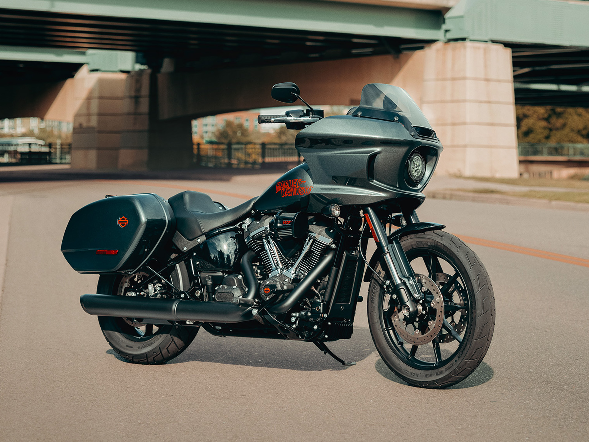 2025 Harley-Davidson Low Rider® ST in Pasadena, Texas - Photo 13