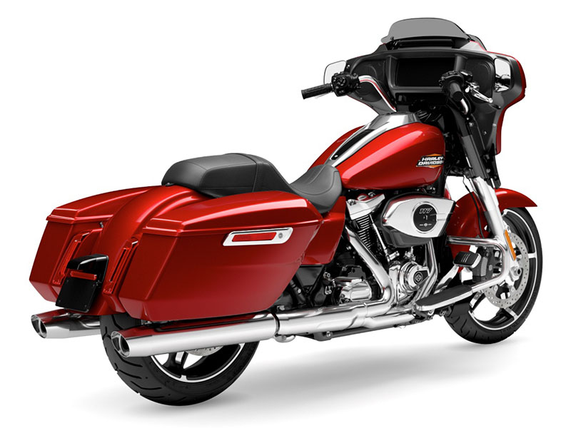 2025 Harley-Davidson Street Glide® in Houston, Texas - Photo 6