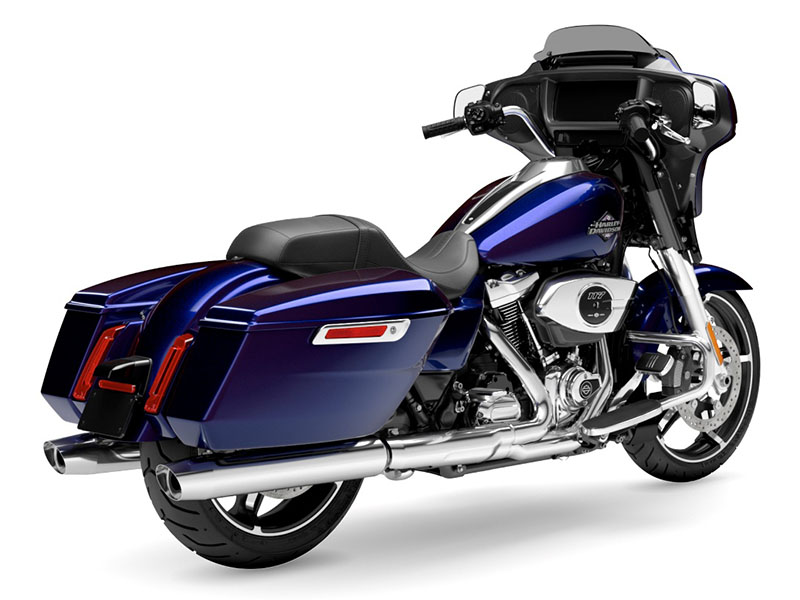 2025 Harley-Davidson Street Glide® in Houston, Texas - Photo 6