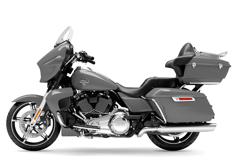 2025 Harley-Davidson Street Glide® Ultra in Scott, Louisiana - Photo 2