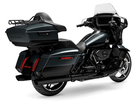 2025 Harley-Davidson Street Glide® Ultra in Pasadena, Texas - Photo 6