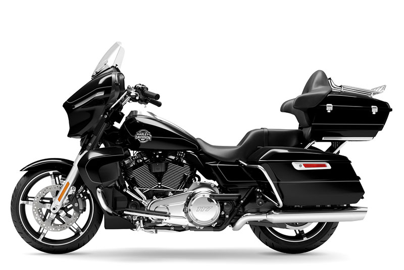2025 Harley-Davidson Street Glide® Ultra in Houston, Texas - Photo 2