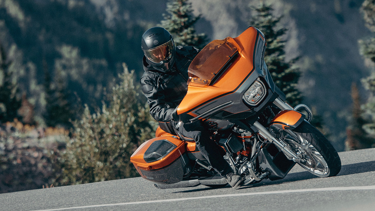 2026 Harley-Davidson CVO™ Street Glide® in Temecula, California - Photo 12