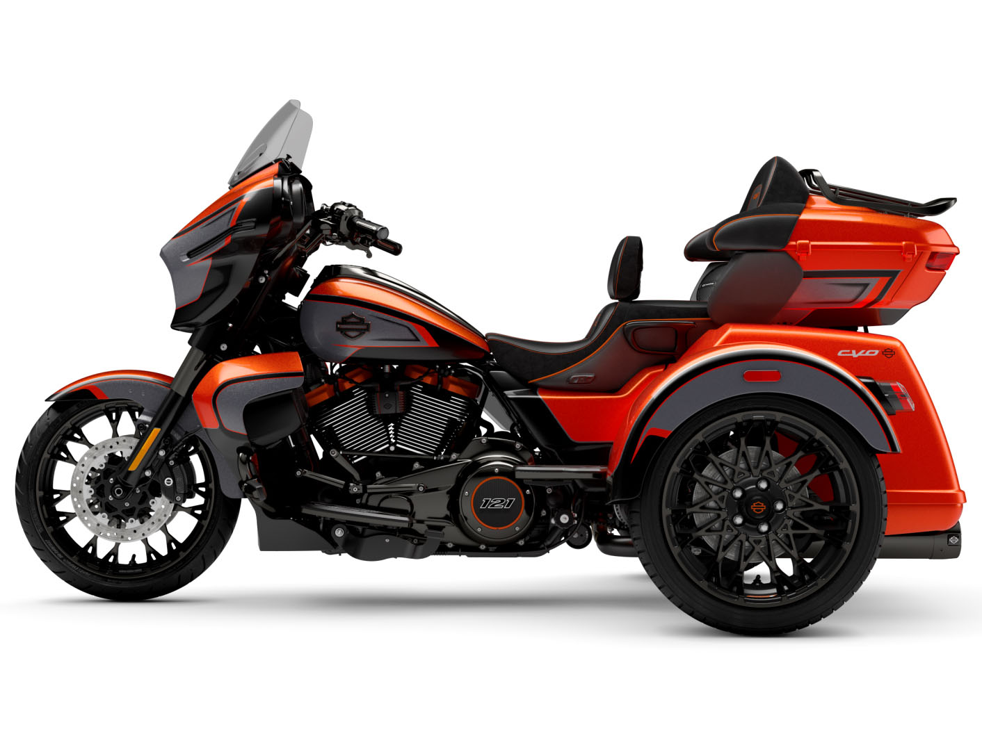 2026 Harley-Davidson CVO™ Street Glide® 3 Limited in Temecula, California - Photo 2