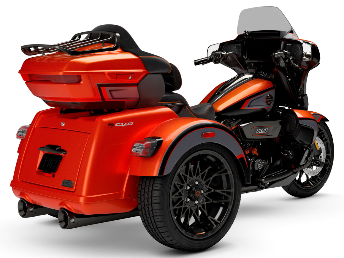 2026 Harley-Davidson CVO™ Street Glide® 3 Limited in Temecula, California - Photo 6