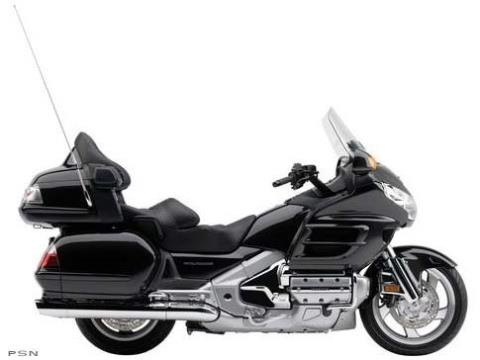 2010 Honda Gold Wing® ABS in Houston, Texas - Photo 5