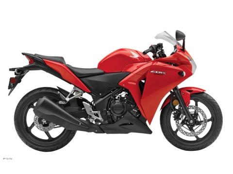 2013 Honda CBR®250R in Santa Maria, California