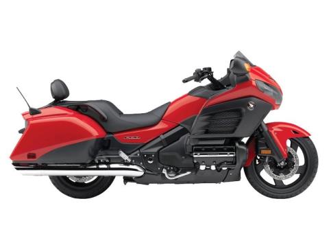 2013 Honda Gold Wing® F6B Deluxe in Topeka, Kansas