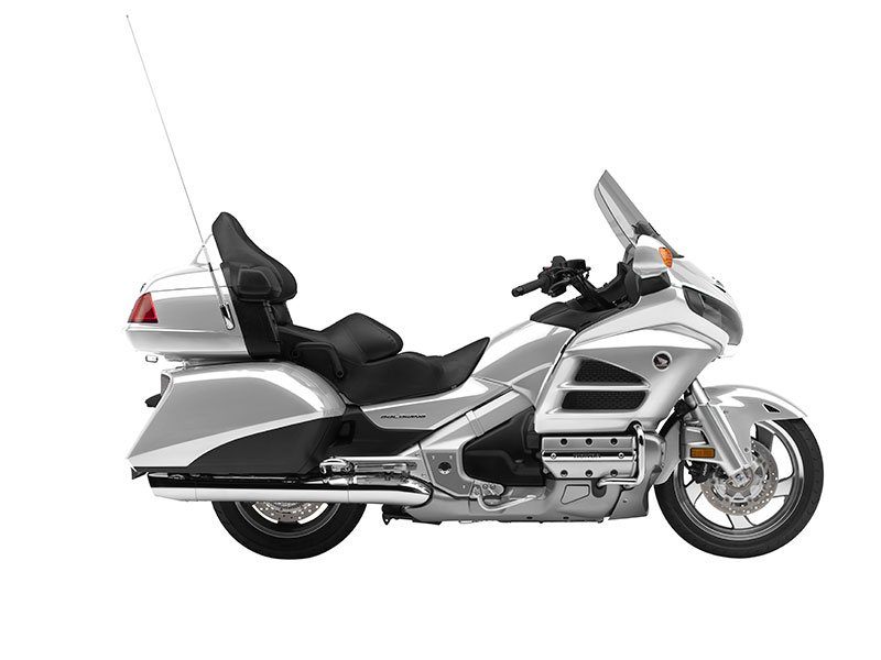 2015 Honda Gold Wing® Audio Comfort in Northampton, Massachusetts - Photo 9