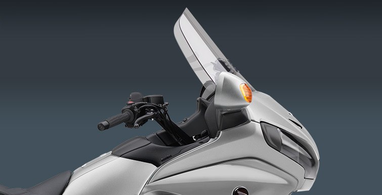 2015 Honda Gold Wing® Audio Comfort in Northampton, Massachusetts - Photo 13
