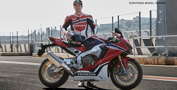 2017 Honda CBR1000RR SP2 in Houston, Texas - Photo 11