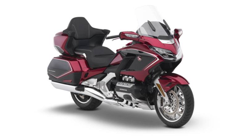 2018 Honda Gold Wing Tour Airbag Automatic DCT in Davenport, Iowa - Photo 4
