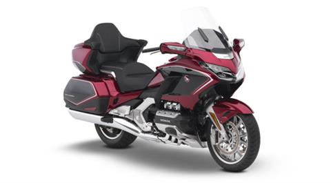 2018 Honda Gold Wing Tour Airbag Automatic DCT in Davenport, Iowa - Photo 4