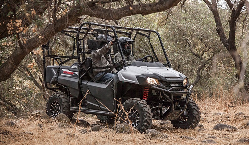 2018 Honda Pioneer 700-4 Deluxe 9