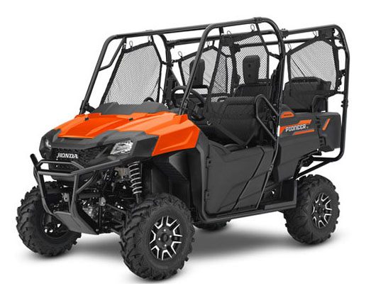 2018 Honda Pioneer 700-4 Deluxe 1