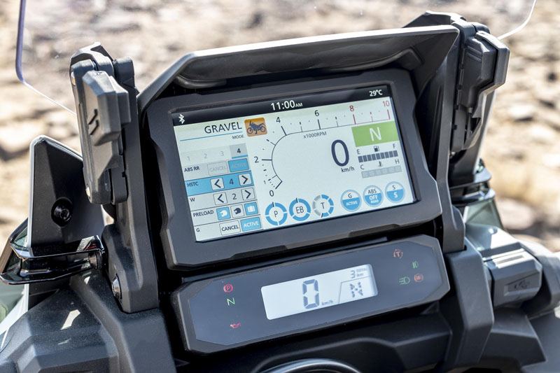 2020 Honda Africa Twin DCT in Kaukauna, Wisconsin - Photo 13