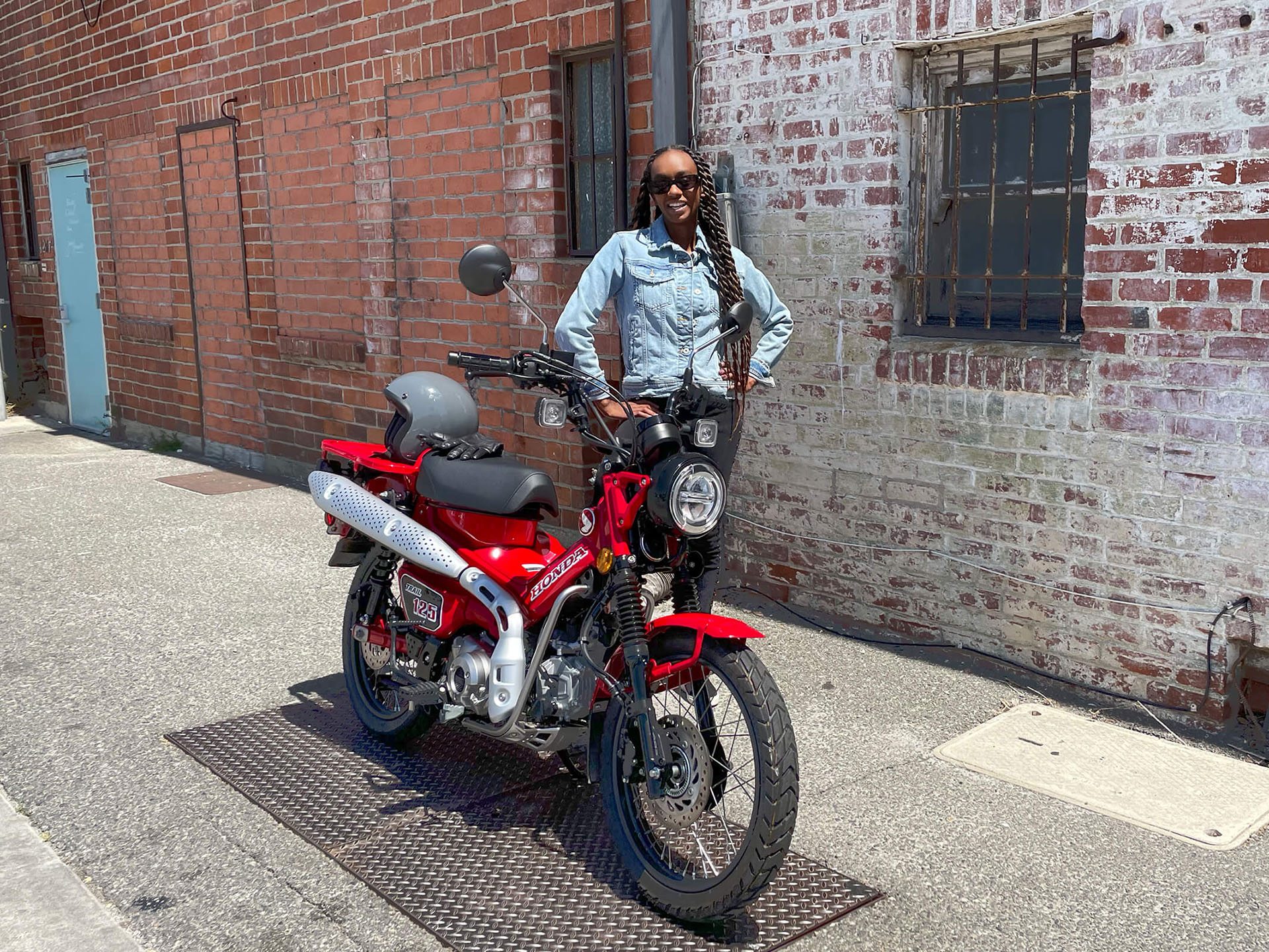 2022 Honda Trail125 in Long Island City, New York - Photo 6
