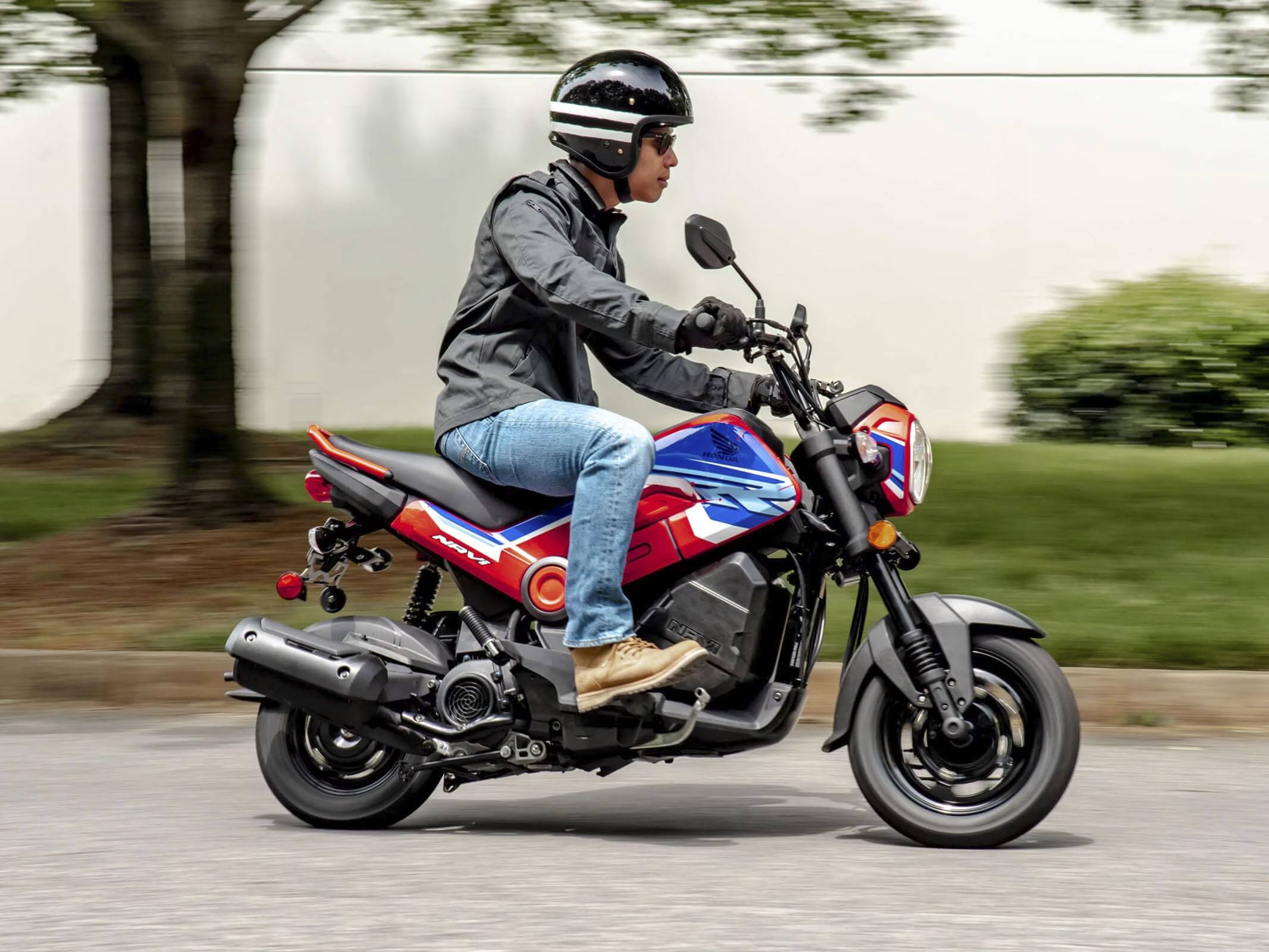 2022 Honda Navi 11