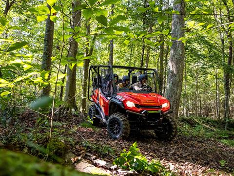 2022 Honda Pioneer 1000-5 Deluxe in Long Island City, New York - Photo 4