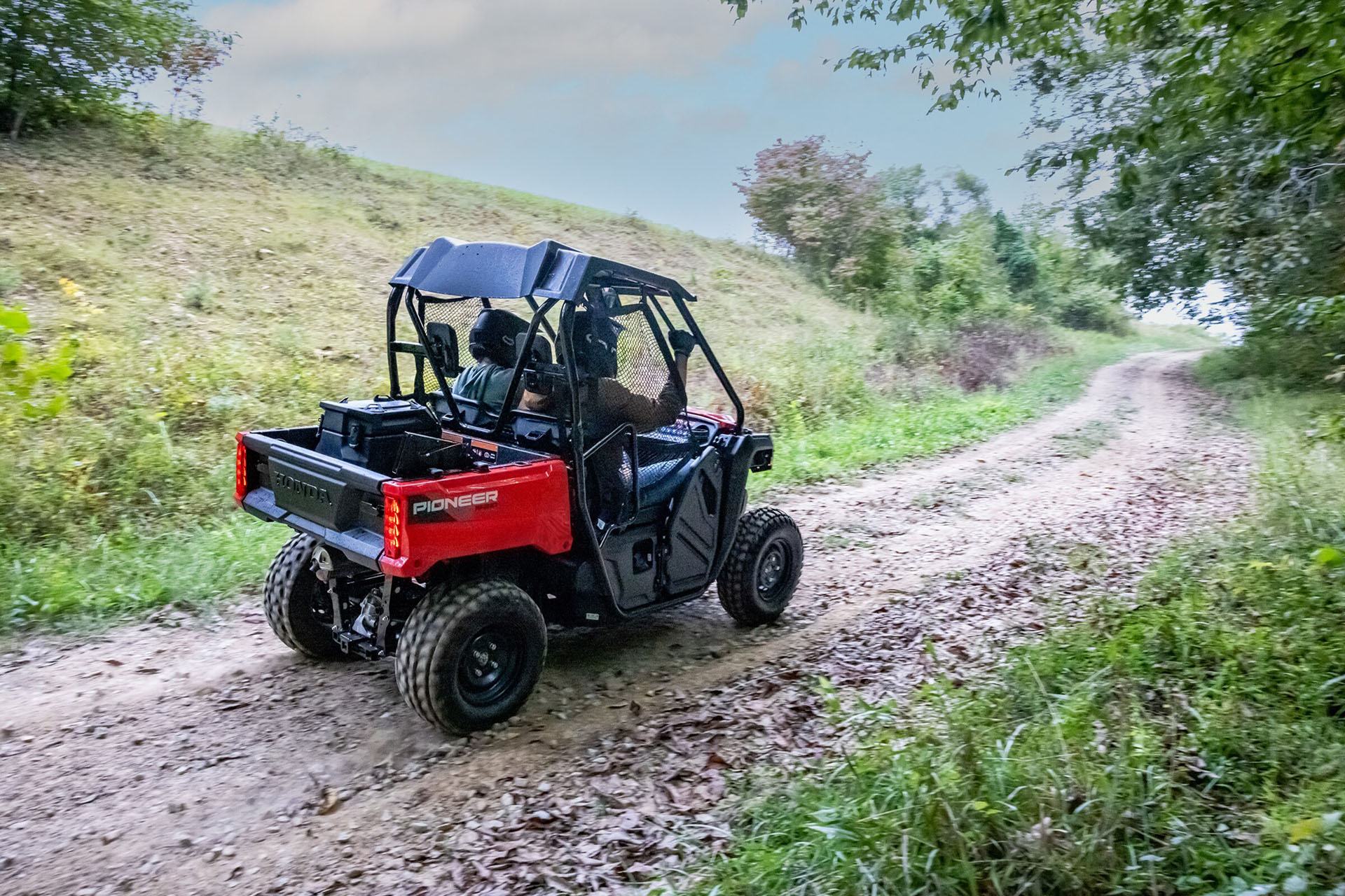 2022 Honda Pioneer 520 in Long Island City, New York - Photo 6