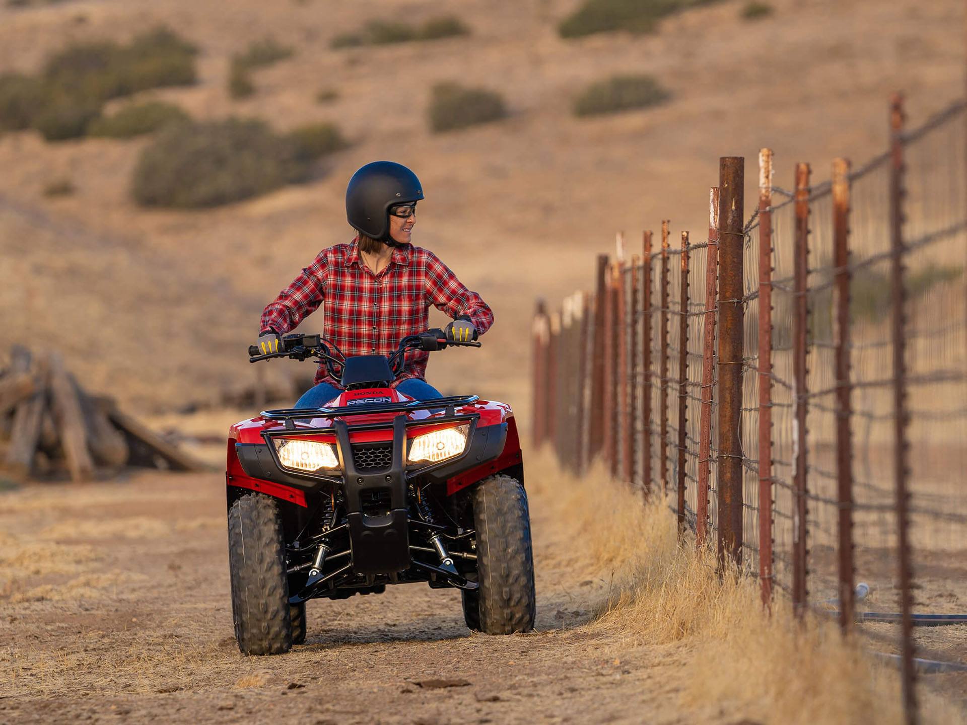 2023 Honda FourTrax Recon ES in Long Island City, New York - Photo 2